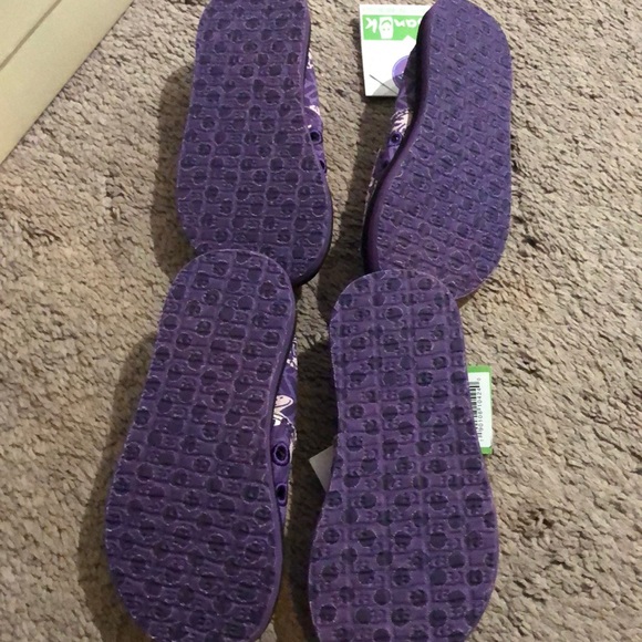 Sanuk Toddler size 8 sidewalk surfer - Picture 2 of 3